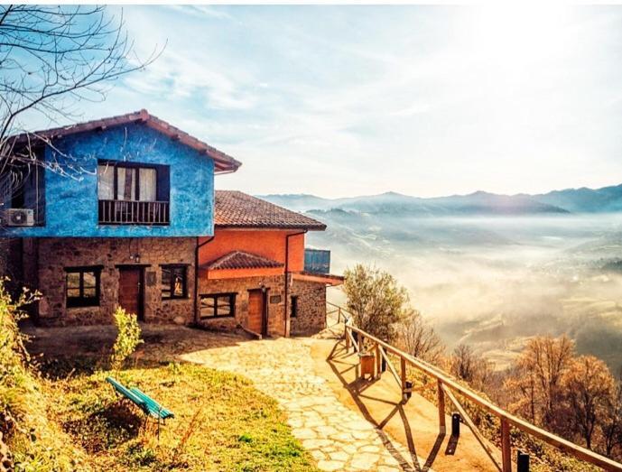 La Aldea Sonada Hotell Oviedo Exteriör bild